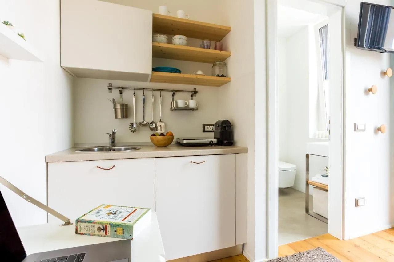Tropical Micro Studio With Terrace And Duomo Views Milano Lägenhet
